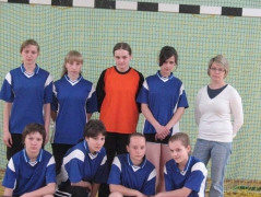 Halowa piłka nożna dziewcząt - Gimnazjada-19.05.2009r. Szczurowa
