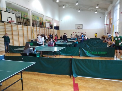 Tenis stołowy drużynowy