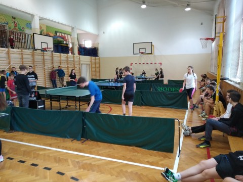 Tenis stołowy drużynowy