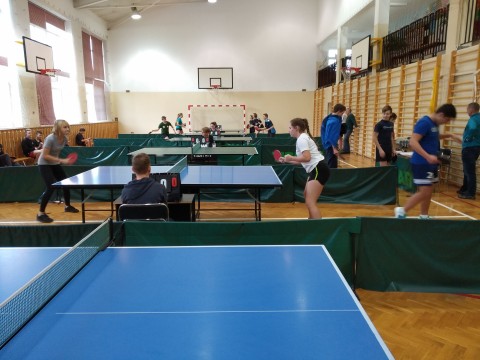 Tenis stołowy drużynowy
