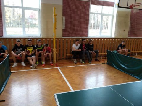 Tenis stołowy drużynowy