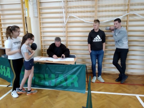 ID: Tenis Stołowy Indywidualny i Drużynowy