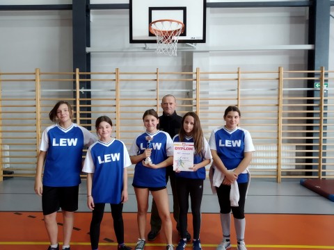 Mistrzostwa Powiatu w Koszykówce Dziewcząt i Chłopców 3x3