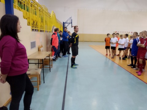 Halowa Piłka Nożna Chłopców/rocznik 2007 i młodsi/