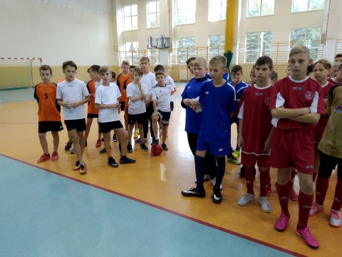 Halowa Piłka Nożna Chłopców/rocznik 2007 i młodsi/