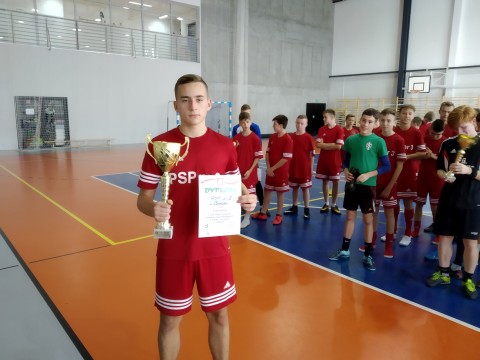 Halowej Piłki Nożnej Chłopców - PSP nr 3 w Brzesku Mistrzem Powiatu