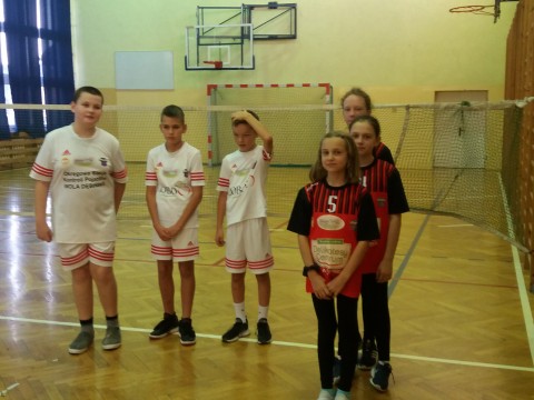 ID: Badminton Drużynowy Dziewcząt i Chłopców