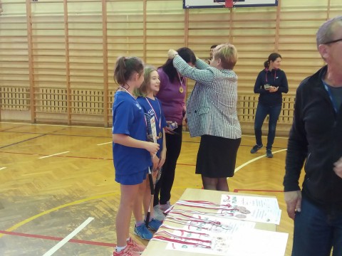 ID: Badminton Drużynowy Dziewcząt i Chłopców