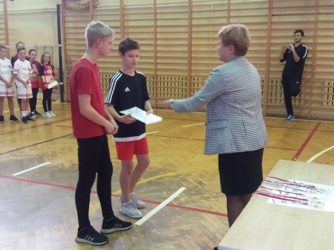 ID: Badminton Drużynowy Dziewcząt i Chłopców