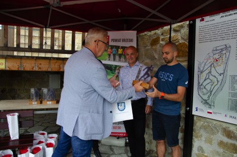 Aktywni Liderzy świętowali finał na Baszcie w Czchowie