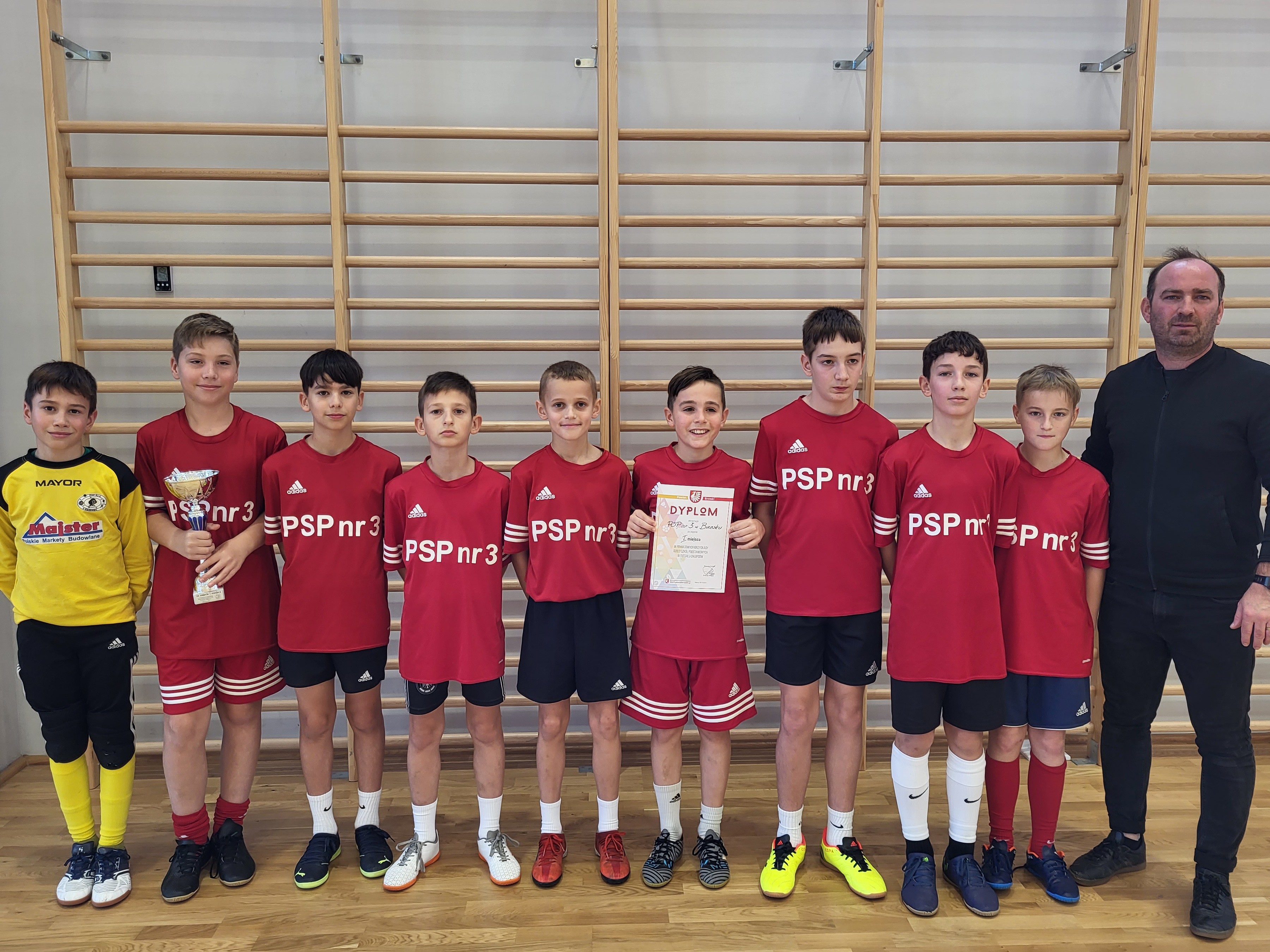 ID: Mistrzostwa Powiatu Brzeskiego Brzeskiego w Futsalu Chłopców - 9.11.2022r.