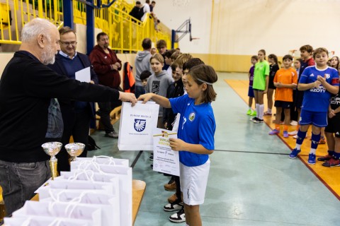 ID: Zawody Rejonowe w Futsalu Dziewcząt i Chłopców, Czchów 20.11.2023r.