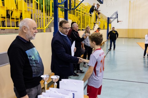 ID: Zawody Rejonowe w Futsalu Dziewcząt i Chłopców, Czchów 20.11.2023r.