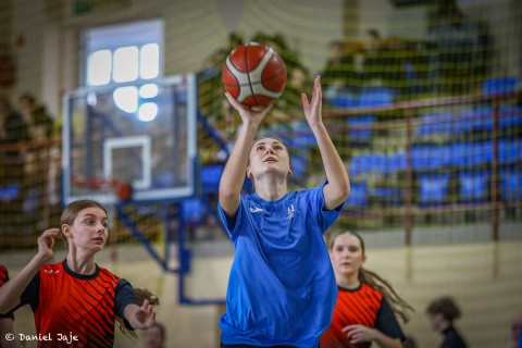 LO Brzesko MISTRZEM REJONU w Koszykówce Dziewcząt