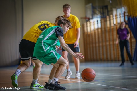 LO Brzesko MISTRZEM REJONU w Koszykówce Dziewcząt