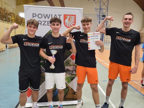 Licealiada: Mistrzostwa Powiatu Brzeskiego Szkół Ponadpodstawowych w Koszykówce 3x3