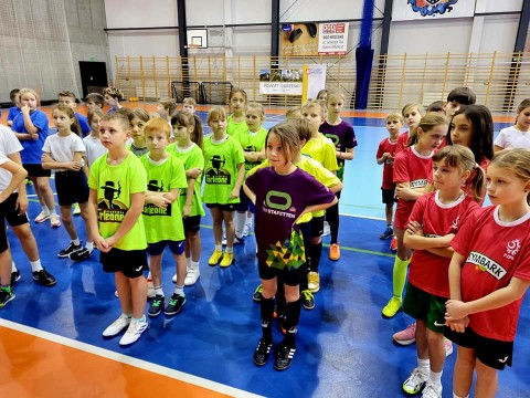 Powiatowe Gry i Zabawy „Mały Mistrz” dla klas 1-3 w Brzesku