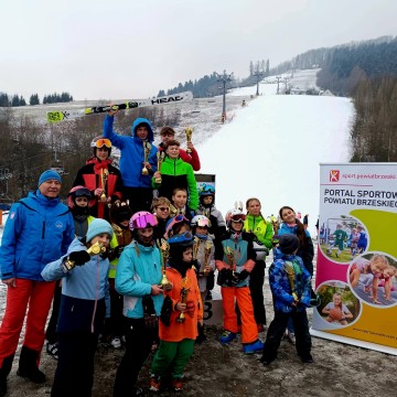 XXI Mistrzostwa Powiatu Brzeskiego w Narciarstwie Alpejskim