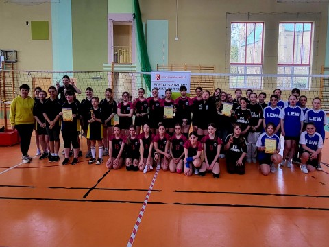 ID: Mini piłka siatkowa dziewcząt - Okocim 24.03.2025r.