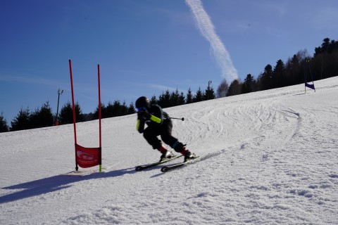 XXII Mistrzostwa Powiatu Brzeskiego w Narciarstwie Alpejskim