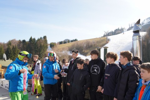 XXII Mistrzostwa Powiatu Brzeskiego w Narciarstwie Alpejskim