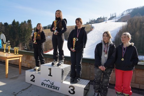 XXII Mistrzostwa Powiatu Brzeskiego w Narciarstwie Alpejskim